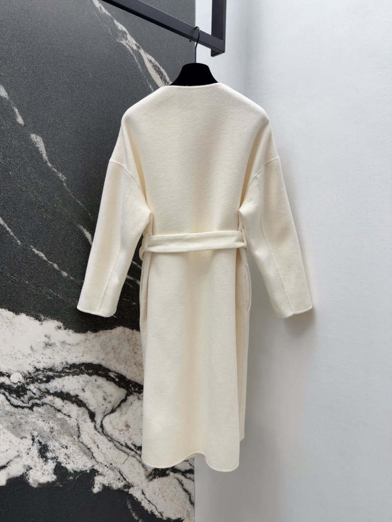 chr1st1an D10r outwear